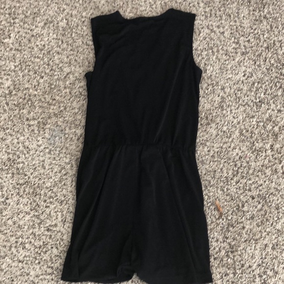 Kaari Blue Romper SZ M Floral Black - Picture 6 of 6